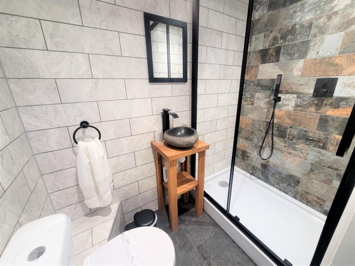 New County Hotel & Serviced Apartments By Roomsbooked Gloucester Eksteriør bilde