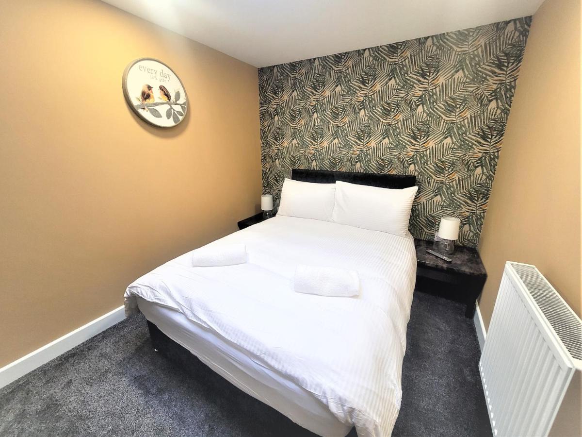 New County Hotel & Serviced Apartments By Roomsbooked Gloucester Eksteriør bilde
