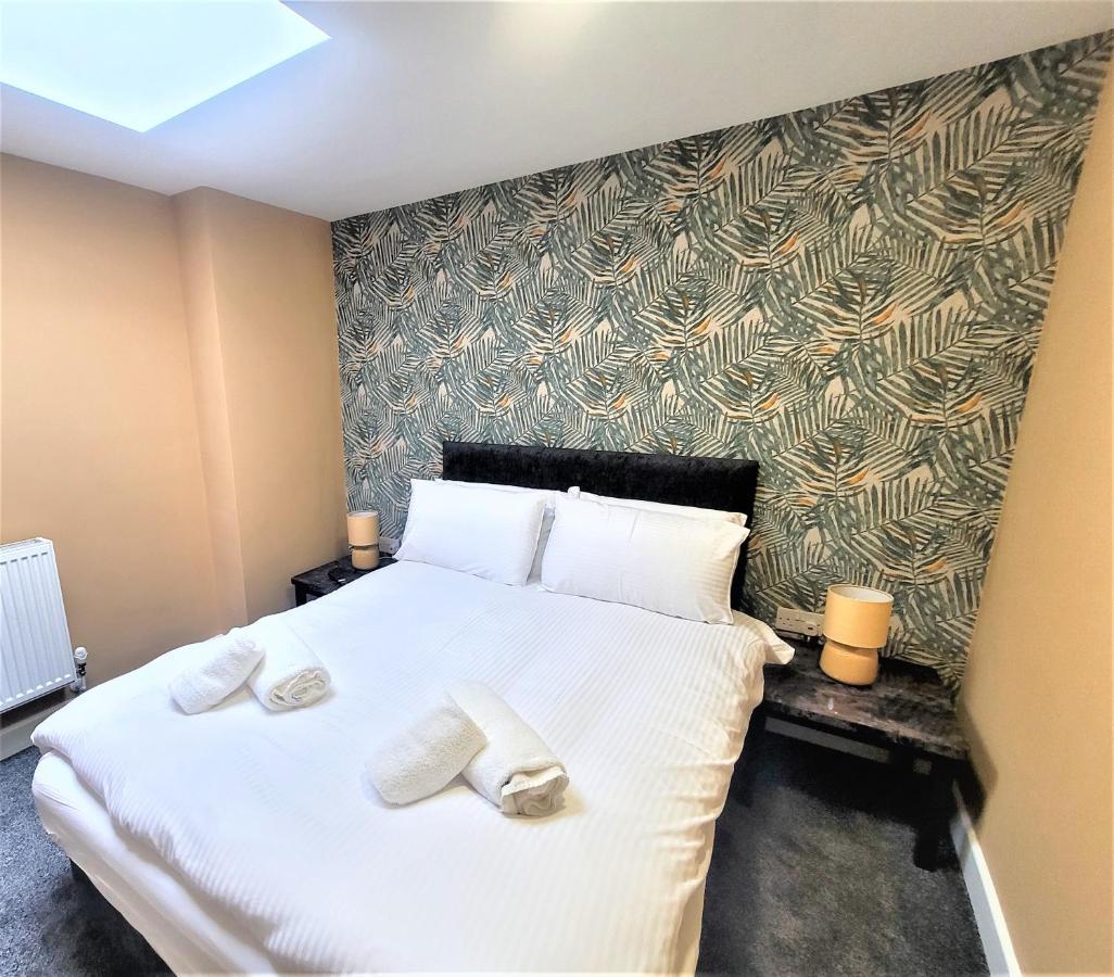 New County Hotel & Serviced Apartments By Roomsbooked Gloucester Eksteriør bilde
