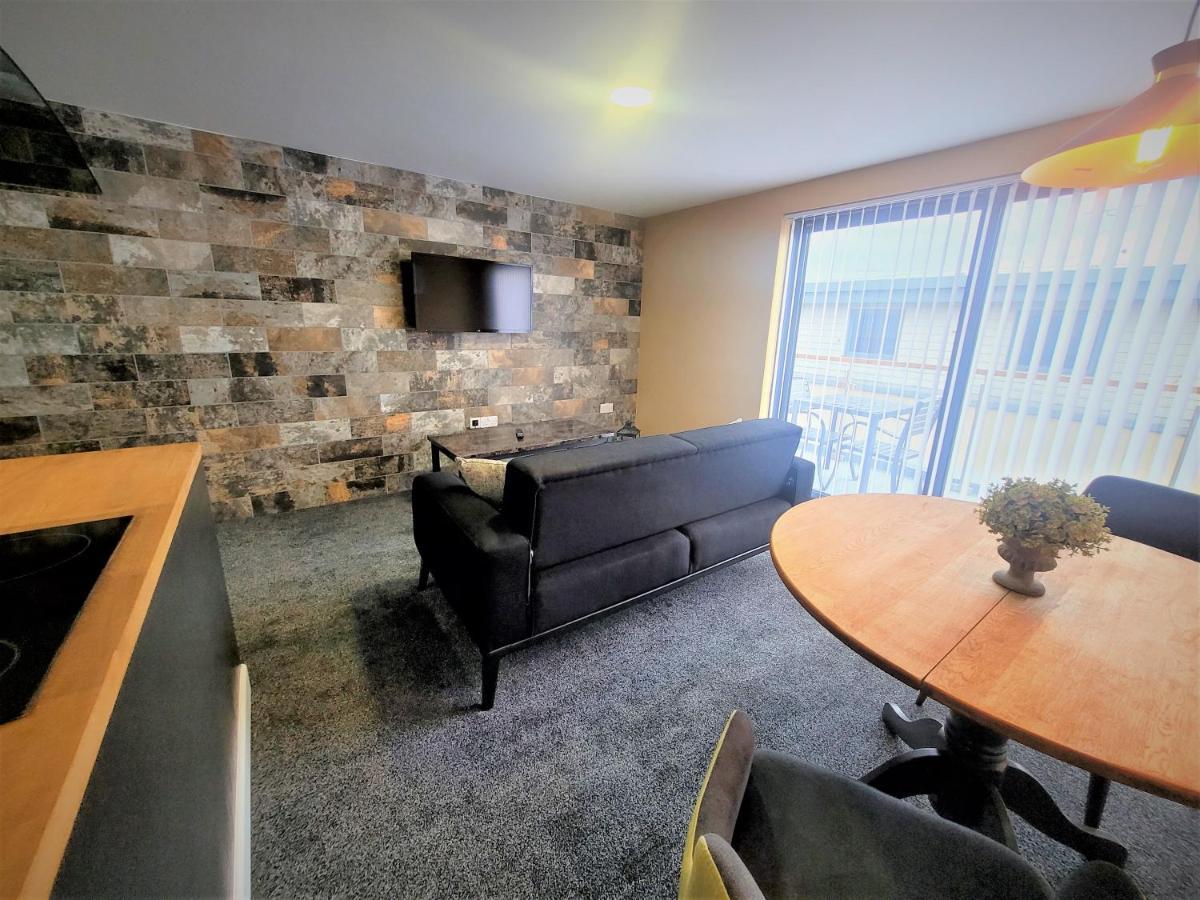 New County Hotel & Serviced Apartments By Roomsbooked Gloucester Eksteriør bilde