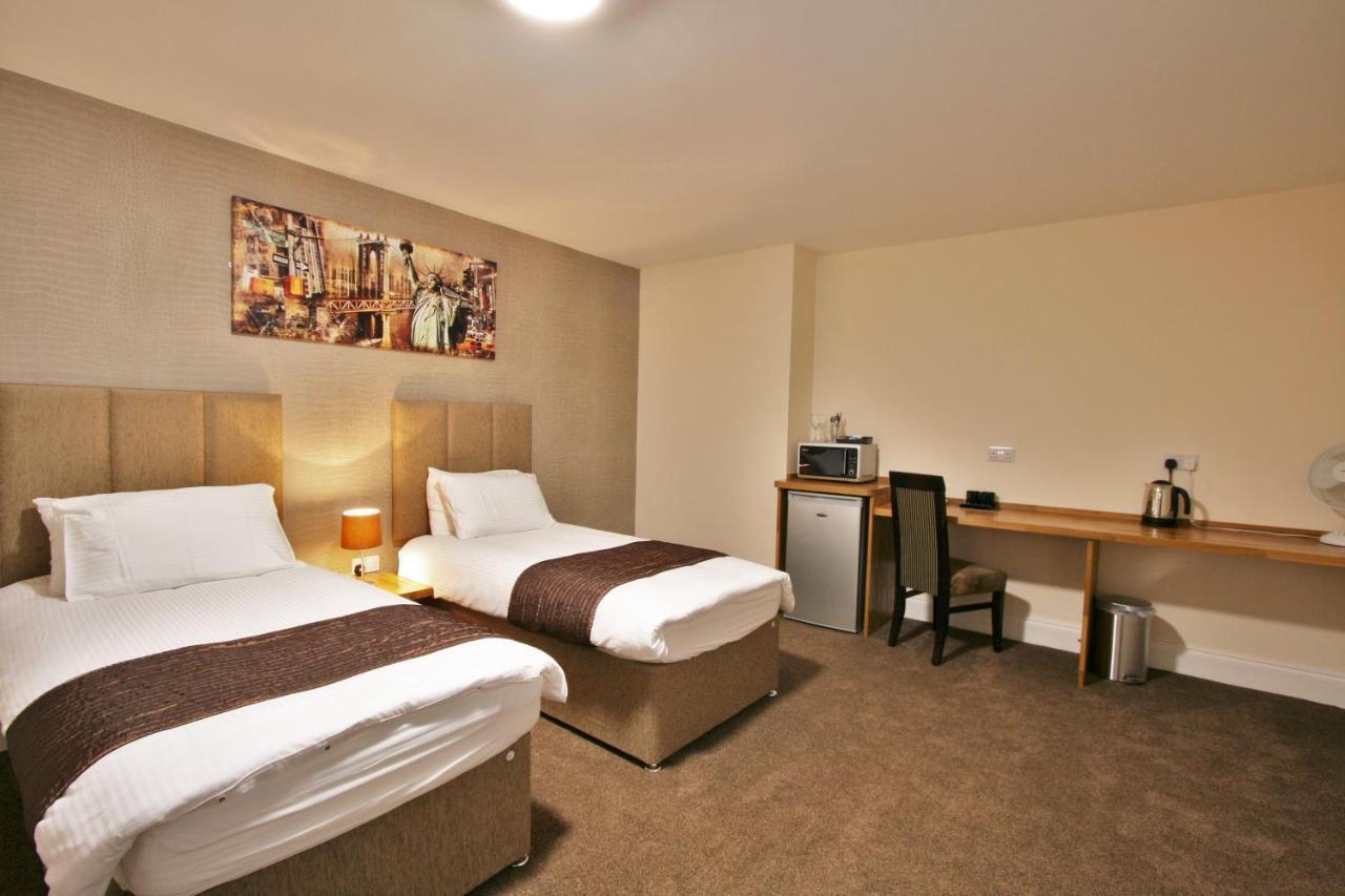 New County Hotel & Serviced Apartments By Roomsbooked Gloucester Rom bilde