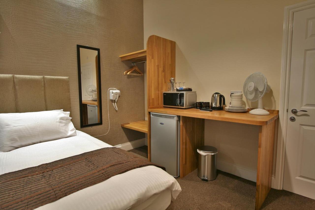 New County Hotel & Serviced Apartments By Roomsbooked Gloucester Rom bilde
